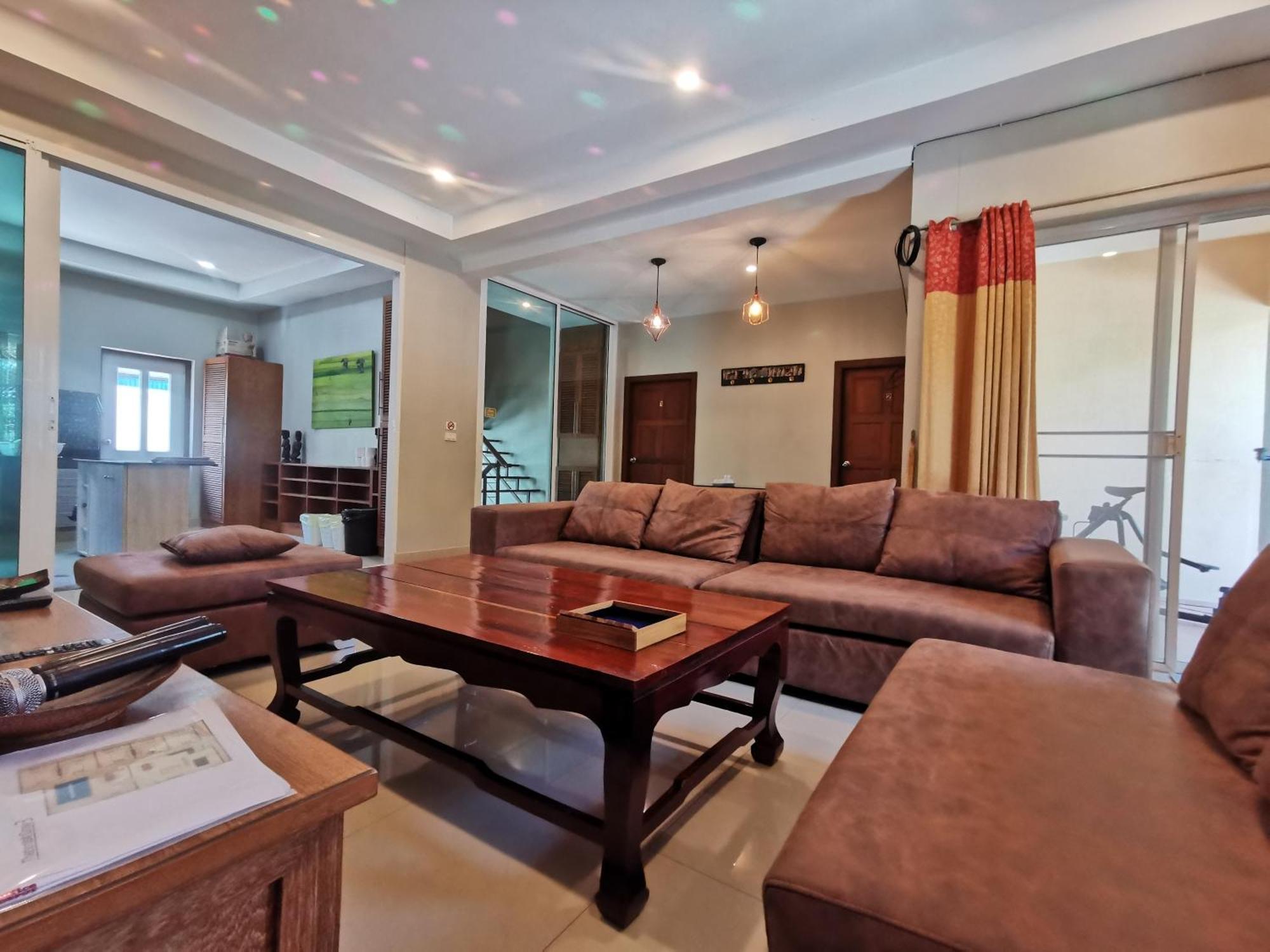 Villa Thepprasit Cosy Jomtien Beach Exterior foto