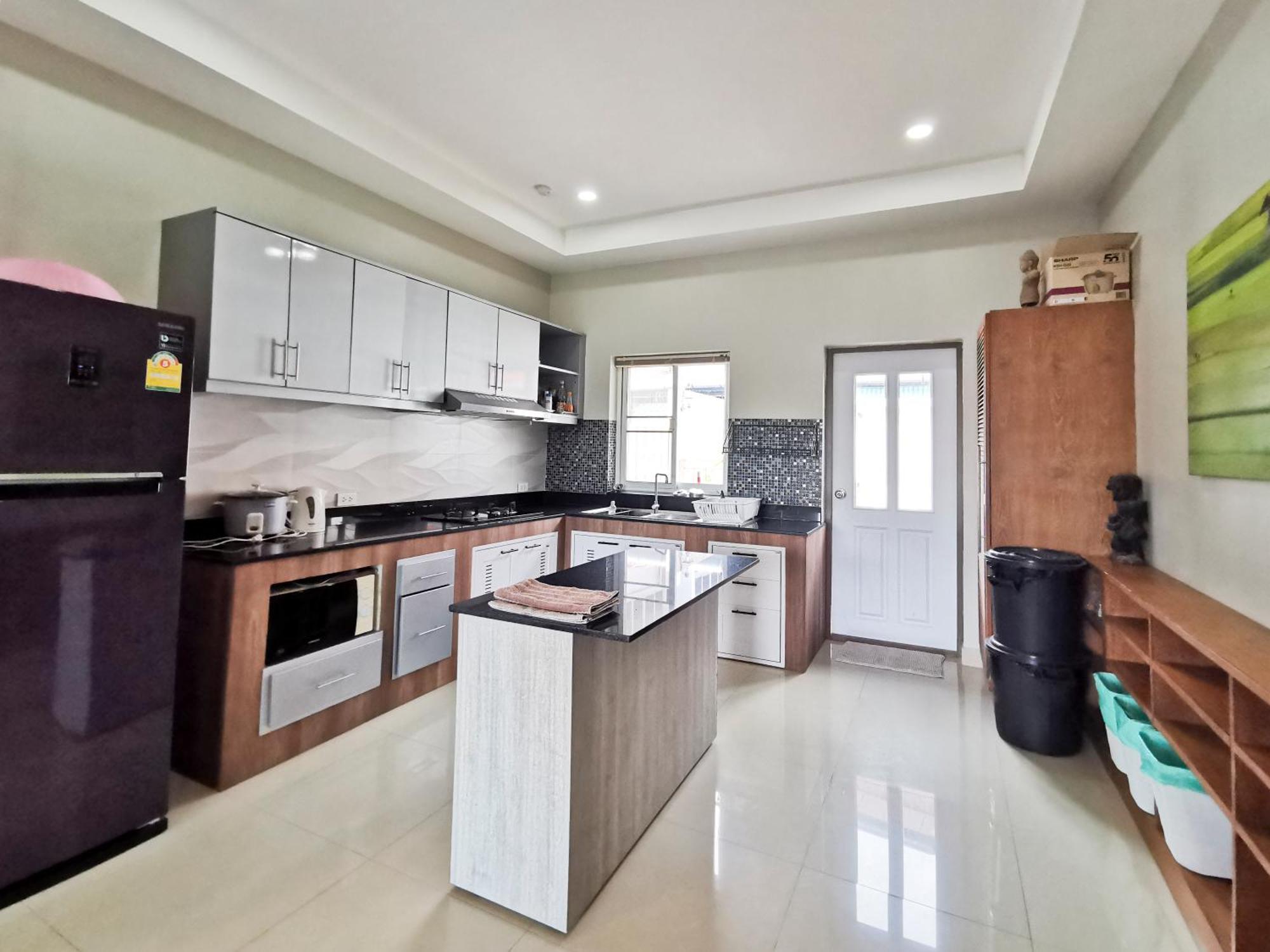 Villa Thepprasit Cosy Jomtien Beach Exterior foto